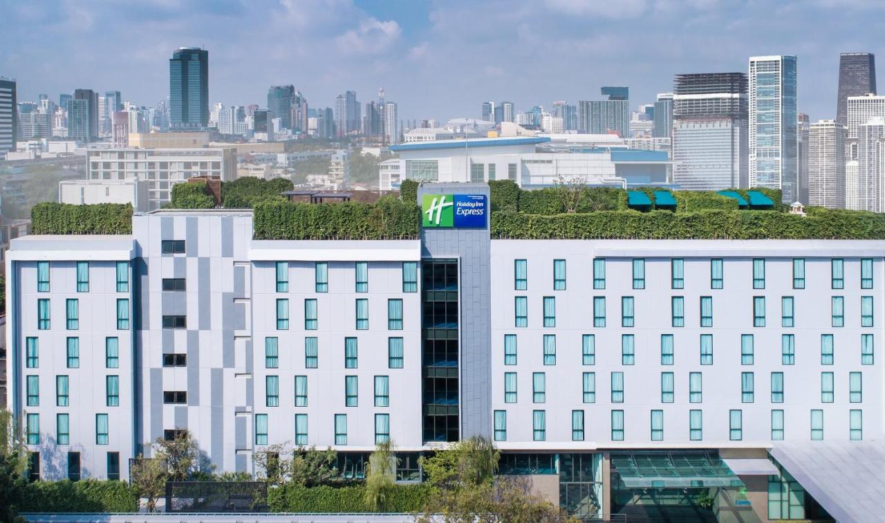 Holiday Inn Express Bangkok Soi Soonvijai