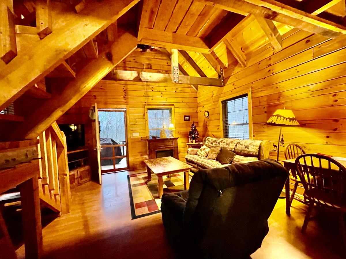 The Good Life Cabin — photo 11