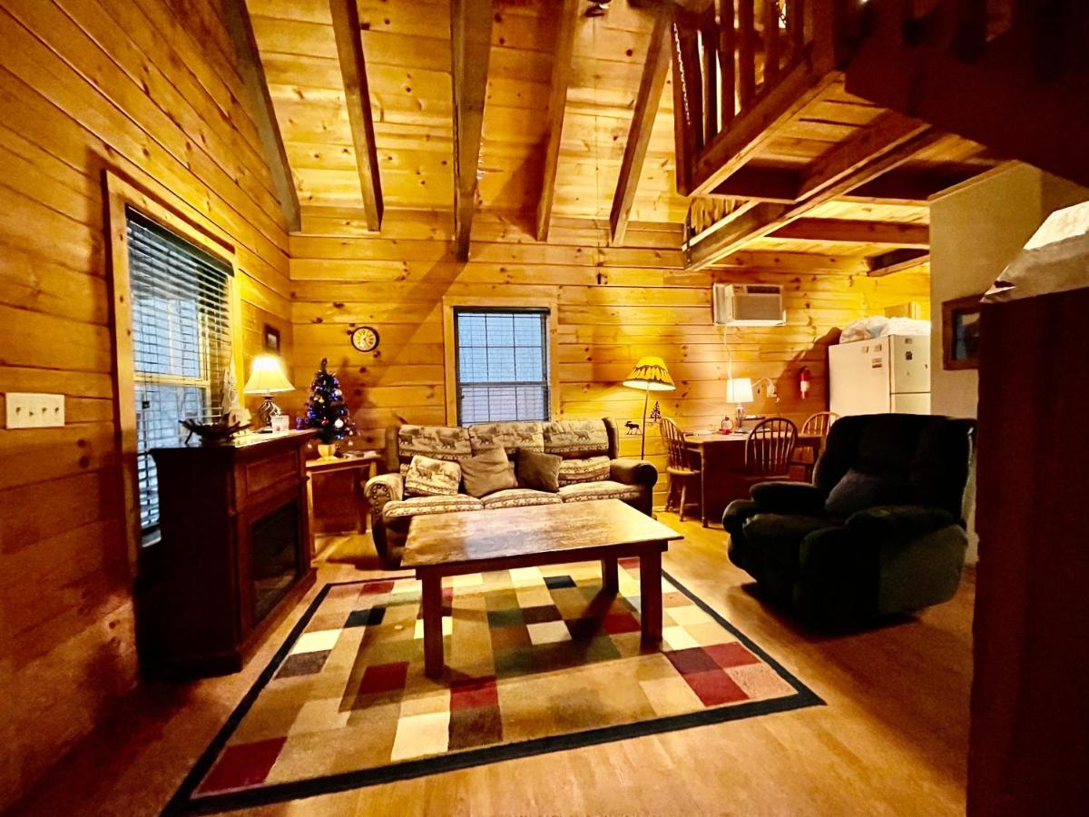 The Good Life Cabin — photo 2
