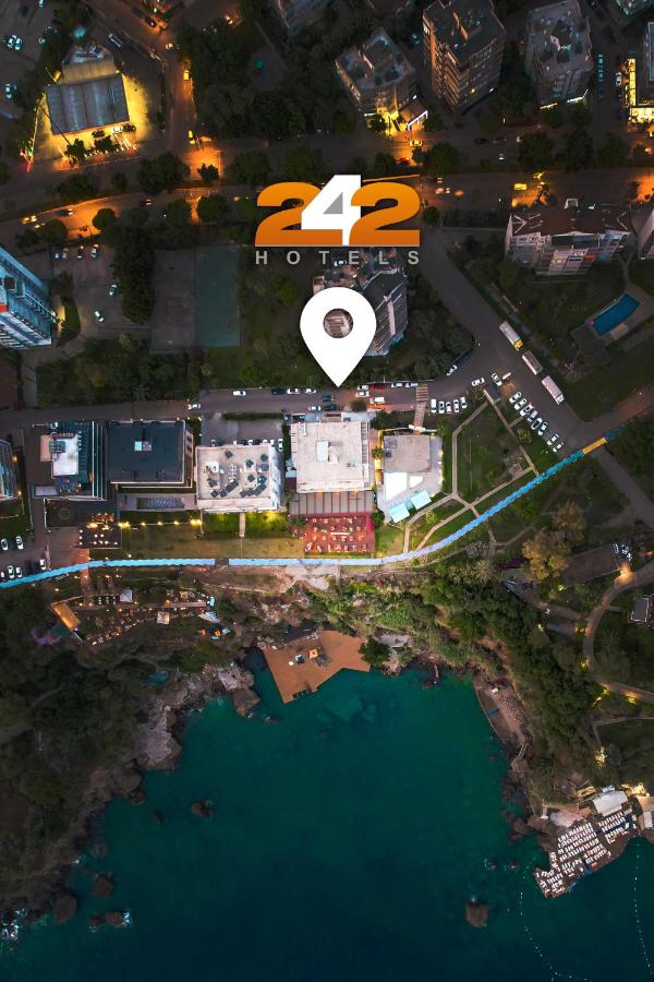 Image: Tema 242 Hotel