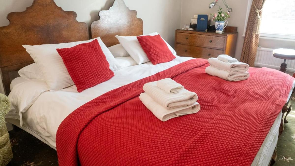 Deluxe Çift Kişilik veya İki Yataklı Oda