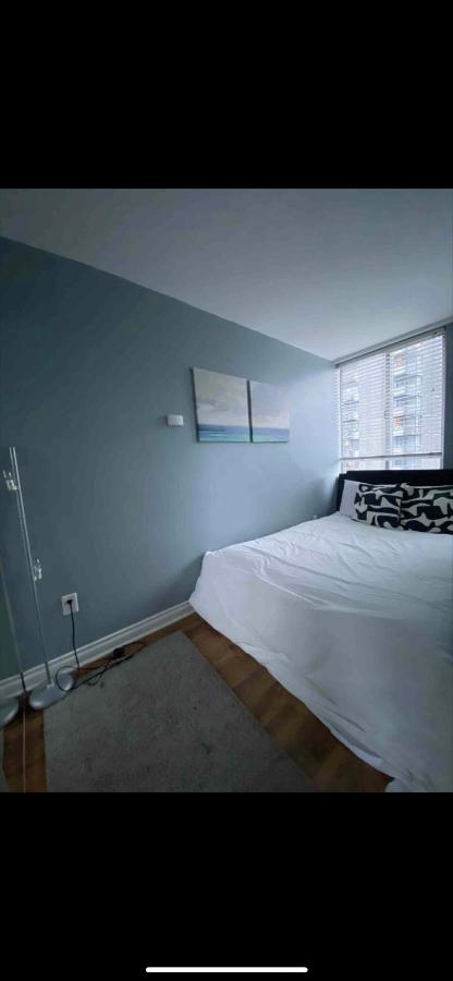 Cozy vancouver condo photo