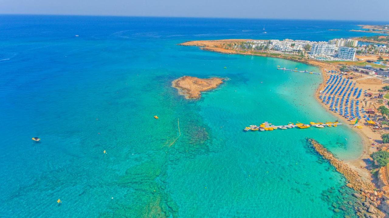 Constantinos the Great Beach Hotel photo