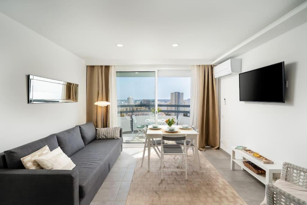 Vista Bonita with views on the ocean and the hills - 5