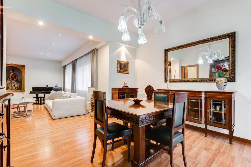 Exclusive Apartment in Eur Lake - 4