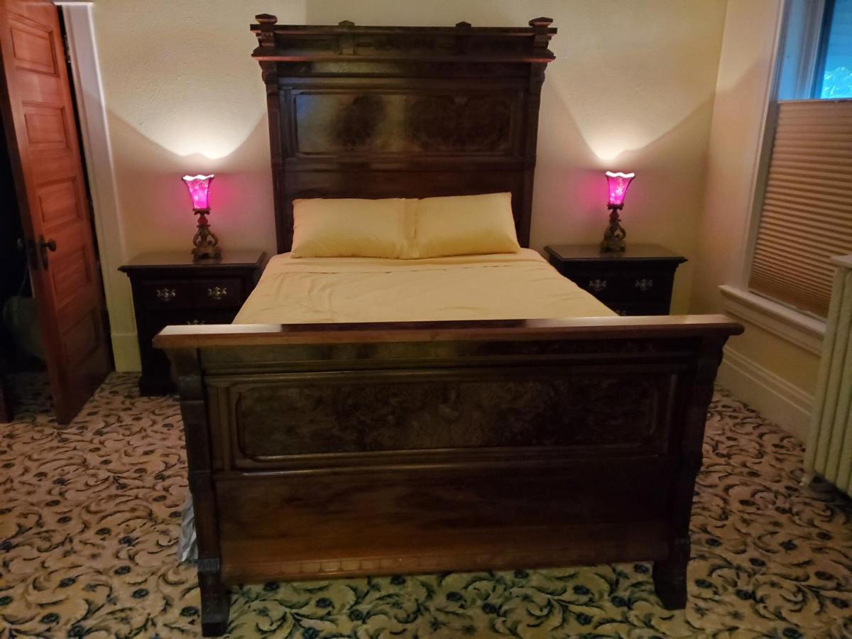 Hart Estate Bed and Breakfast — photo 23