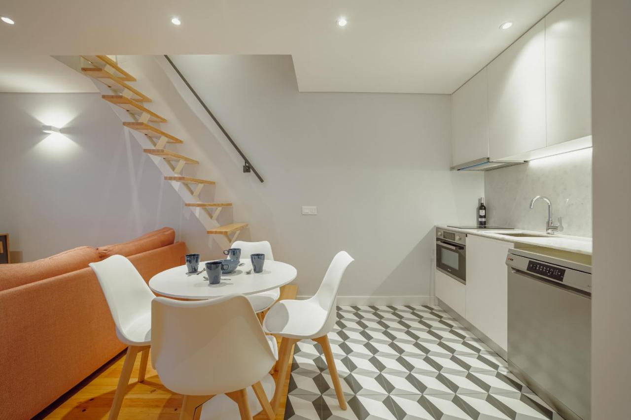 Downtown Amazing Duplex by Vacationy - 4