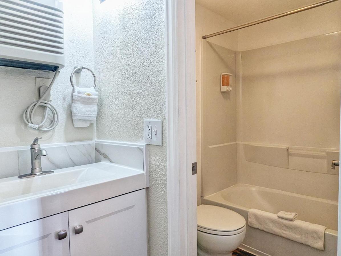 Fountain Creek Inn — photo 14