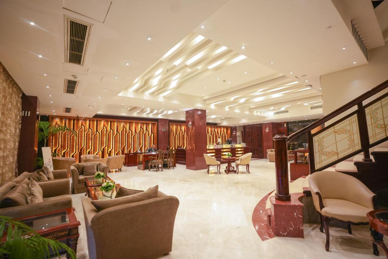 Hotel Sarina photo
