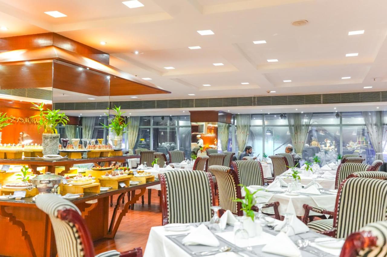Hotel Sarina photo
