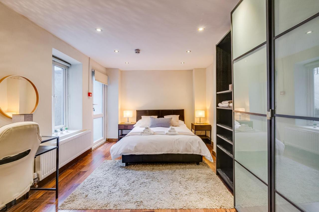 Entire Family Home - 2BD2BTH Central Earl's Court - 3