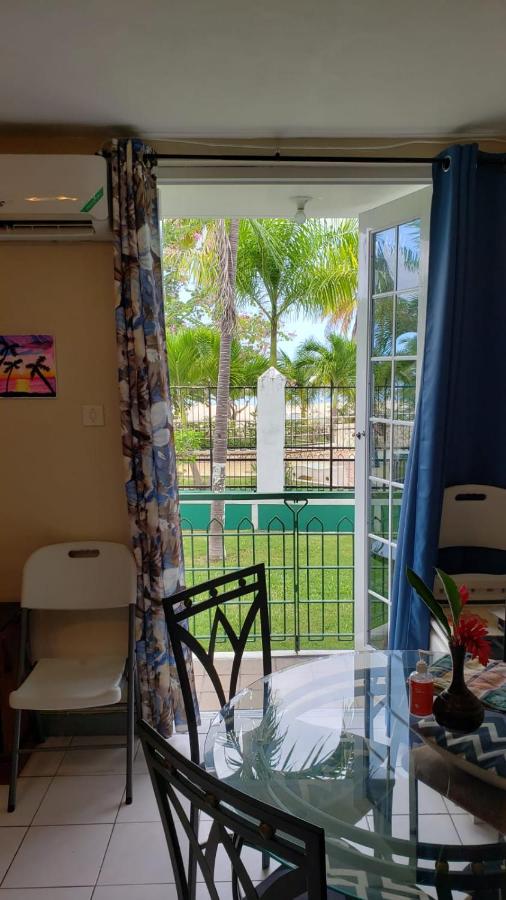 WINS On The Beach (@ Sandcastles Resort) - 5