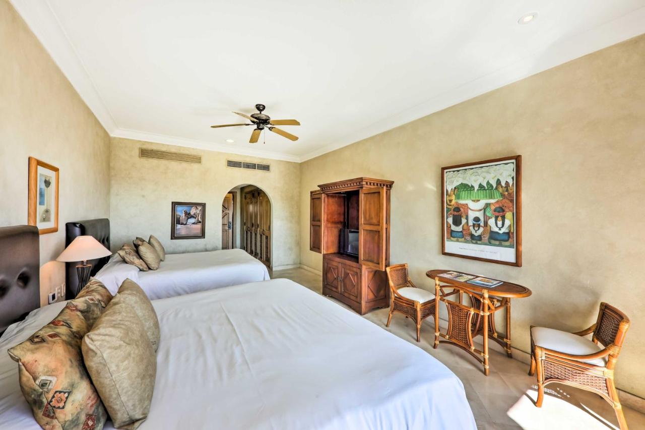 Cabo San Lucas Villa with Resort Amenities! photo
