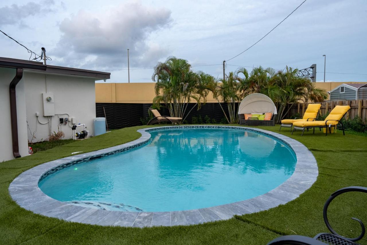 Welcome to 305 Rentals - 3