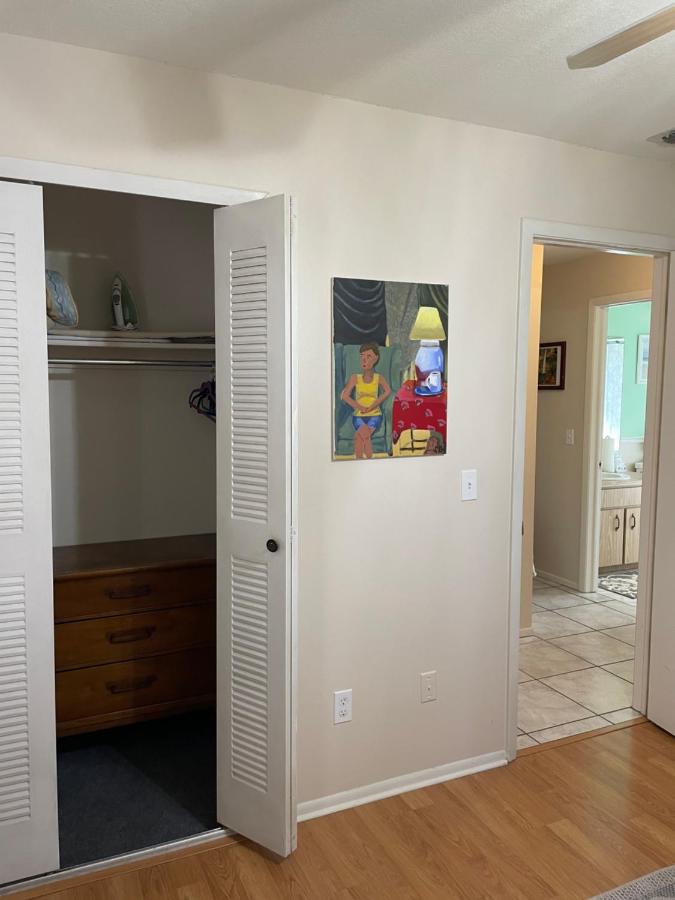 Sunnyside Male Rooming House — photo 17