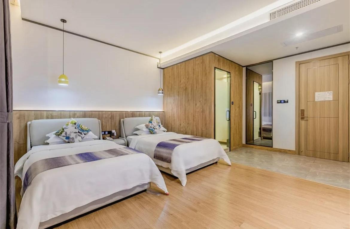 Guangzhou Nuomo International Hotel-Canton Fair Free Shuttle Bus photo