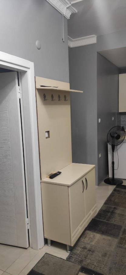 Laluna Hotel Near Grand Bazaar City Center - 3