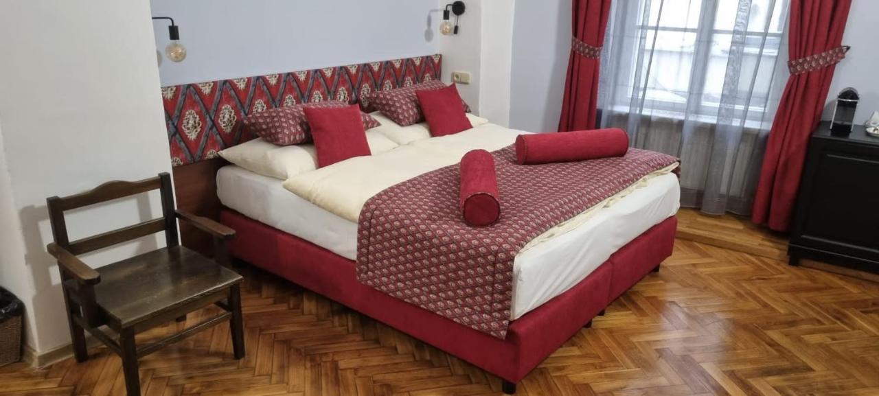 U Medvidku-Brewery Hotel photo