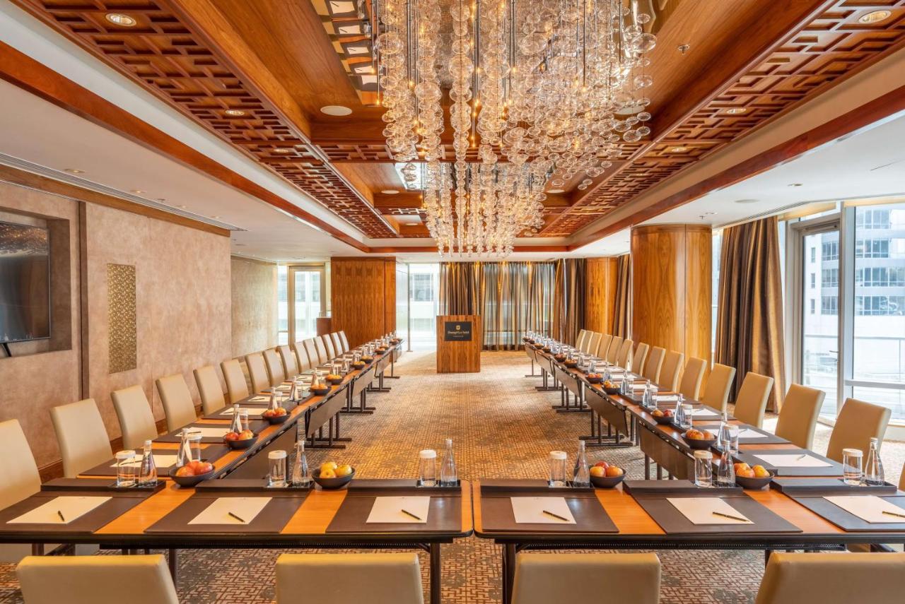 Shangri-La Vancouver photo