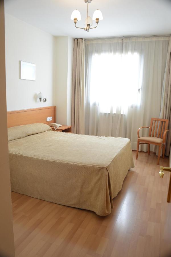 Aparthotel Huesca, Spain - Booking.com