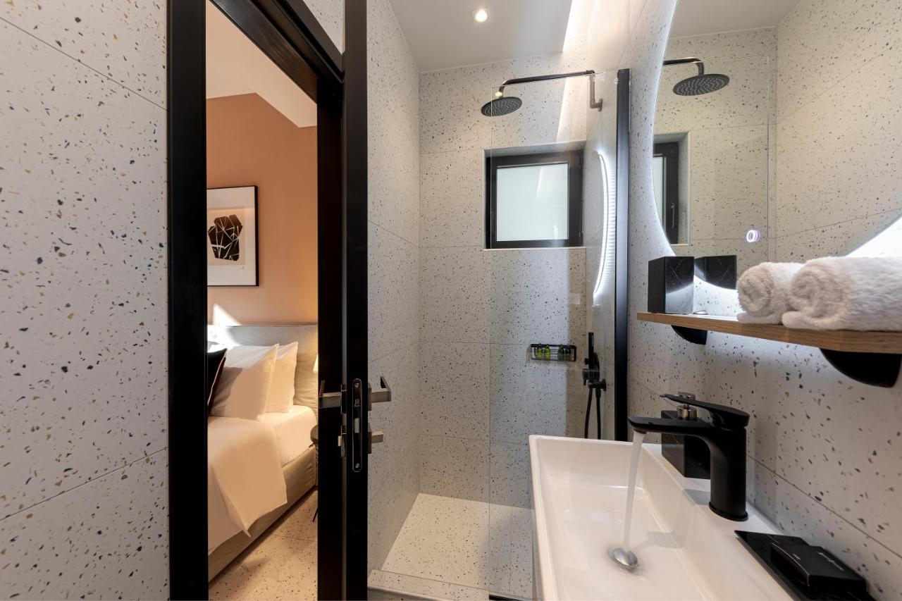 Clyde Athens by Nin&Bau - 3