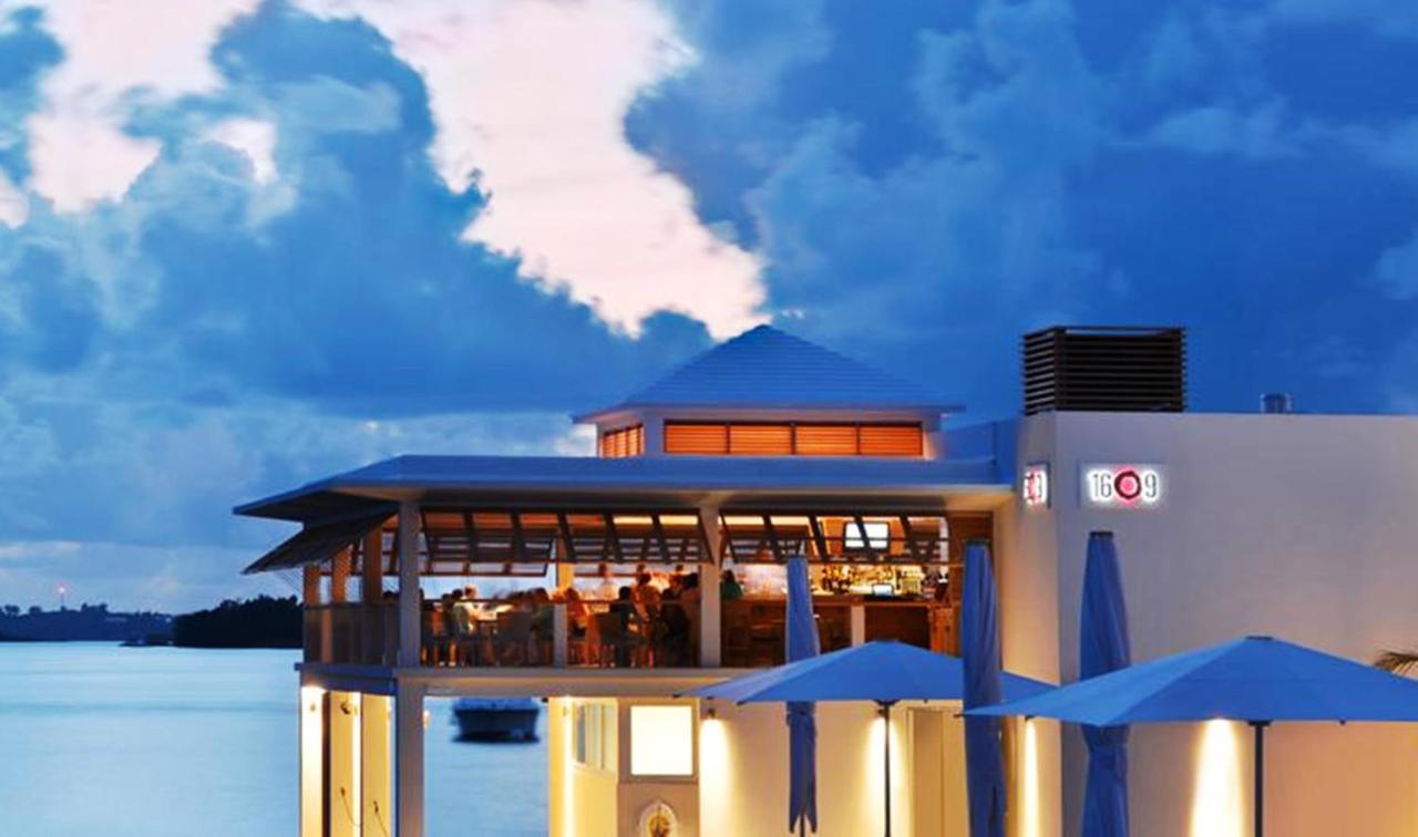 Hamilton Princess & Beach Club A Fairmont Managed Hotel photo