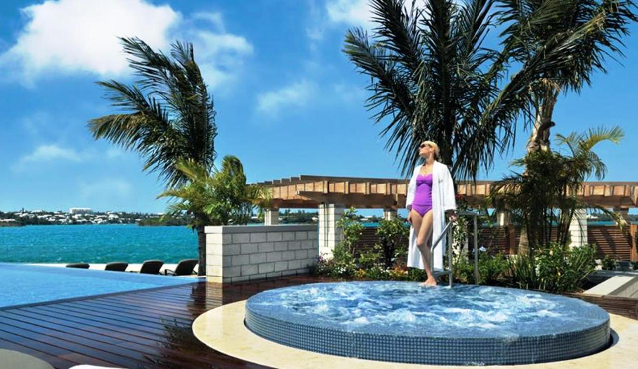 Hamilton Princess & Beach Club A Fairmont Managed Hotel photo