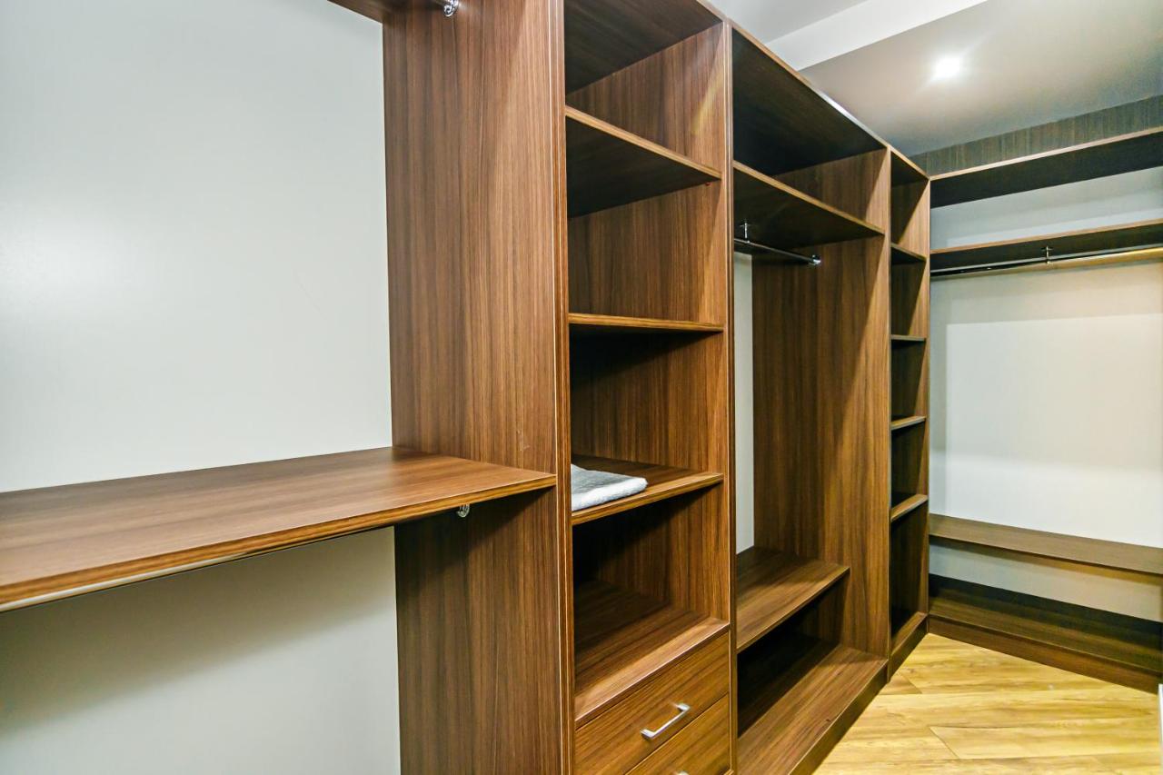 Isr Baku Family hotel apartment 4 bedroom photo