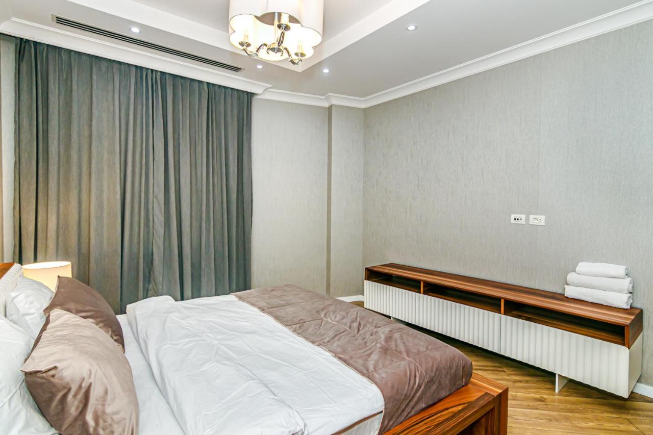 Isr Baku Family hotel apartment 4 bedroom photo