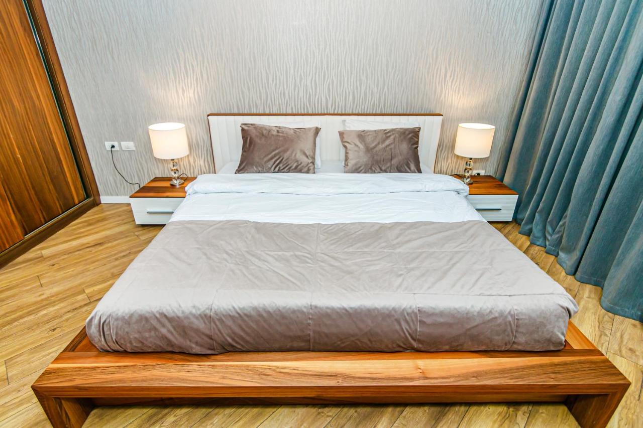Isr Baku Family hotel apartment 4 bedroom photo
