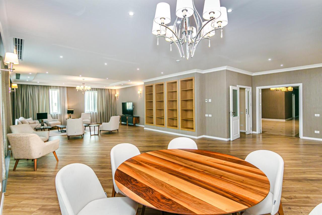 Isr Baku Family hotel apartment 4 bedroom photo