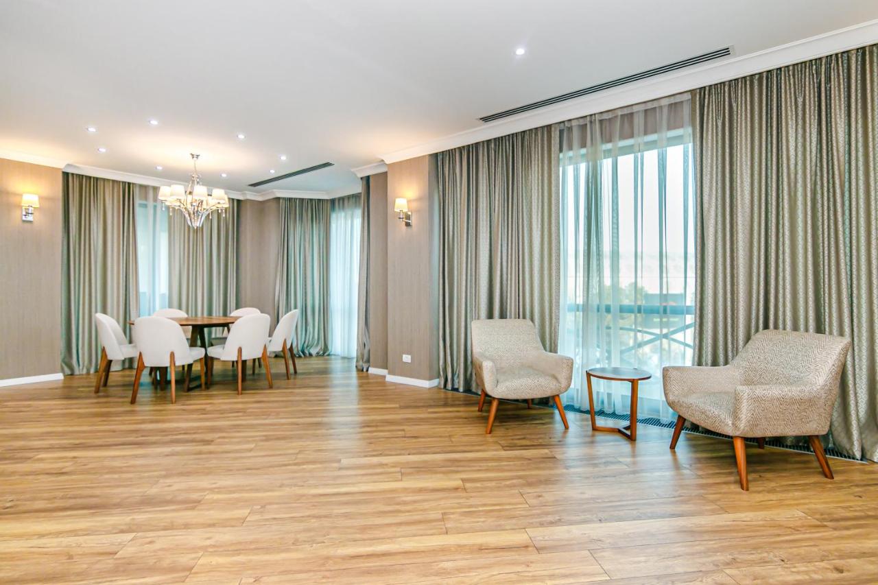 Isr Baku Family hotel apartment 4 bedroom photo