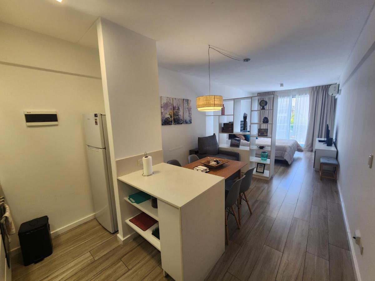 Exclusivo estudio a metros de la Rural y la Embajada - 3