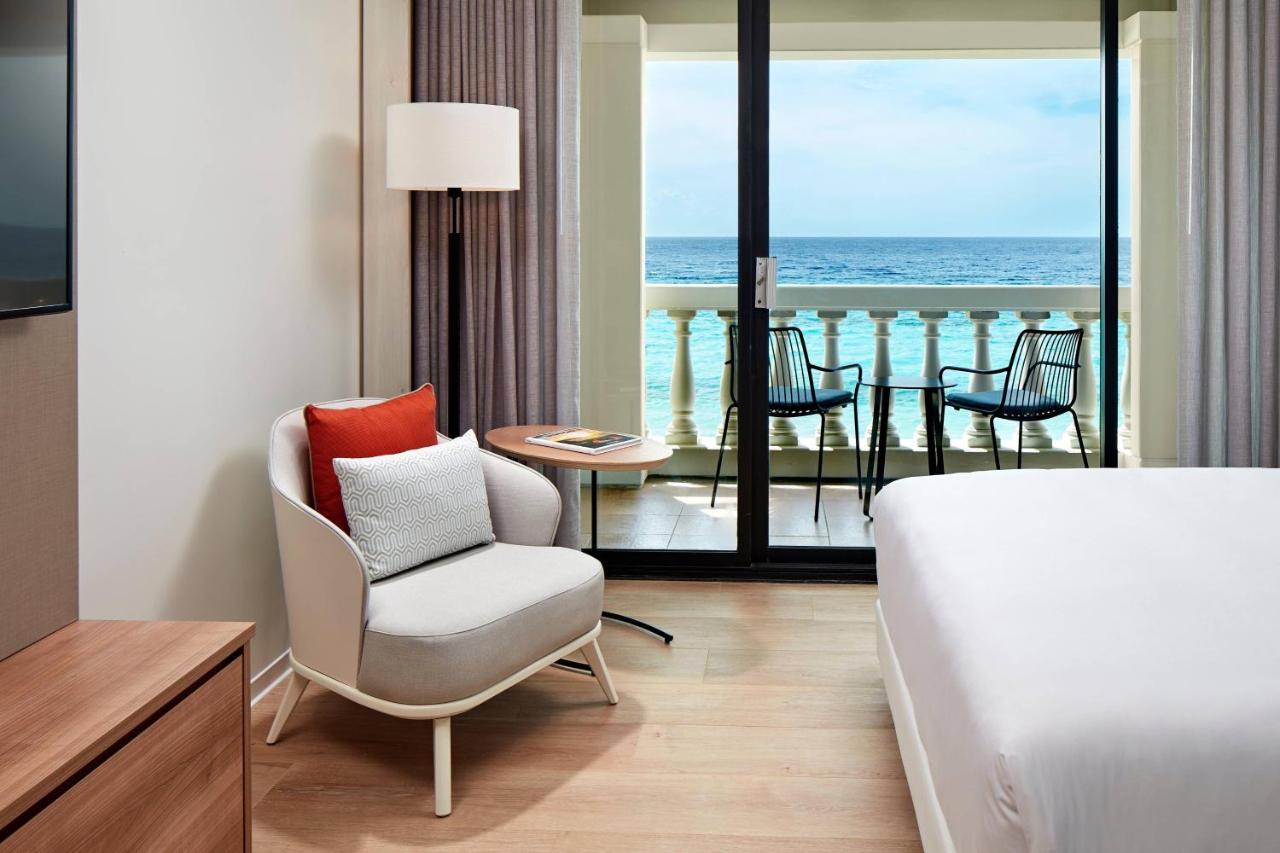 Curaçao Marriott Beach Resort photo