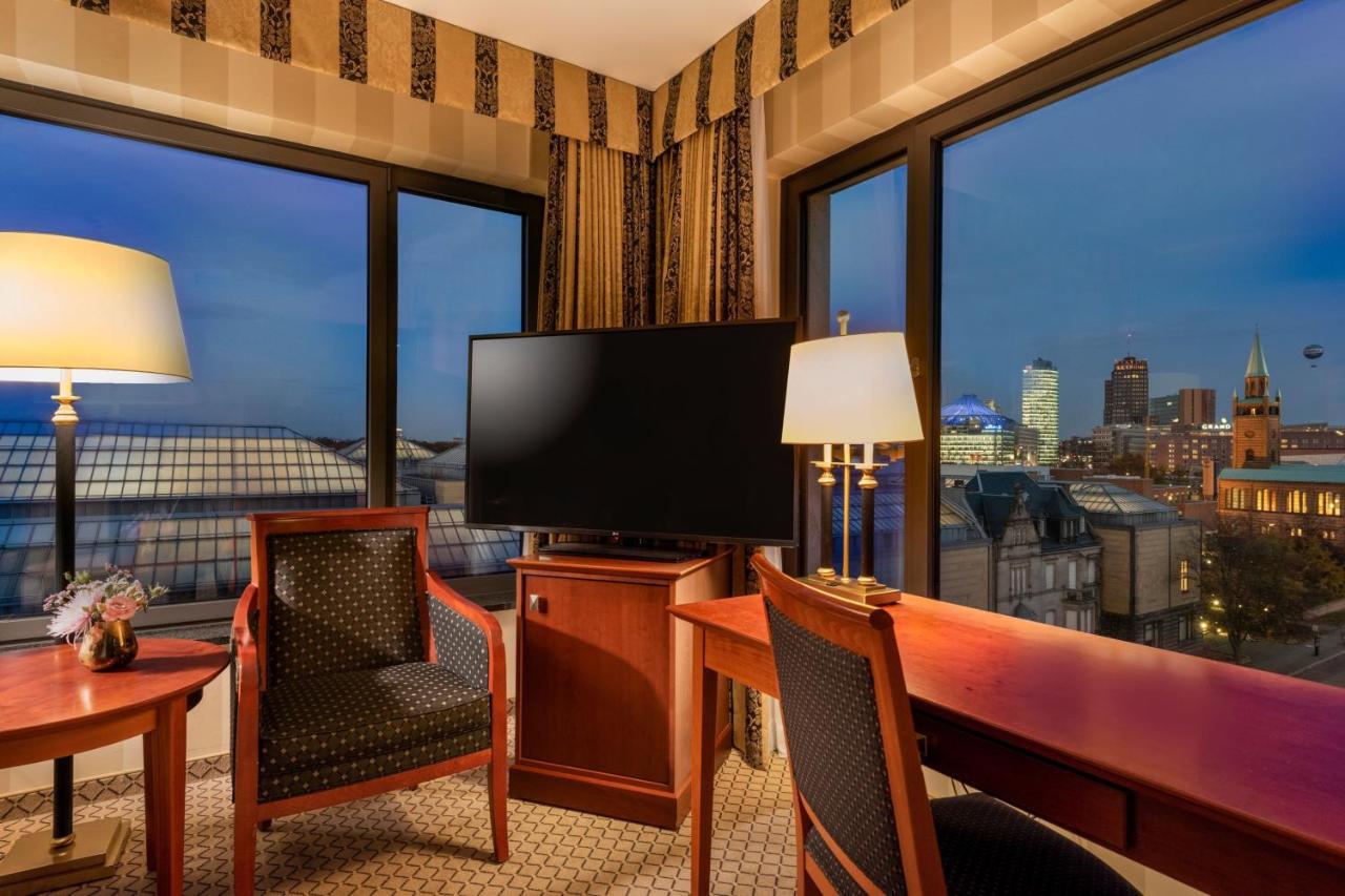 JW Marriott Hotel Berlin photo