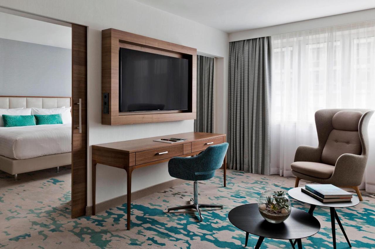 Vienna Marriott Hotel photo