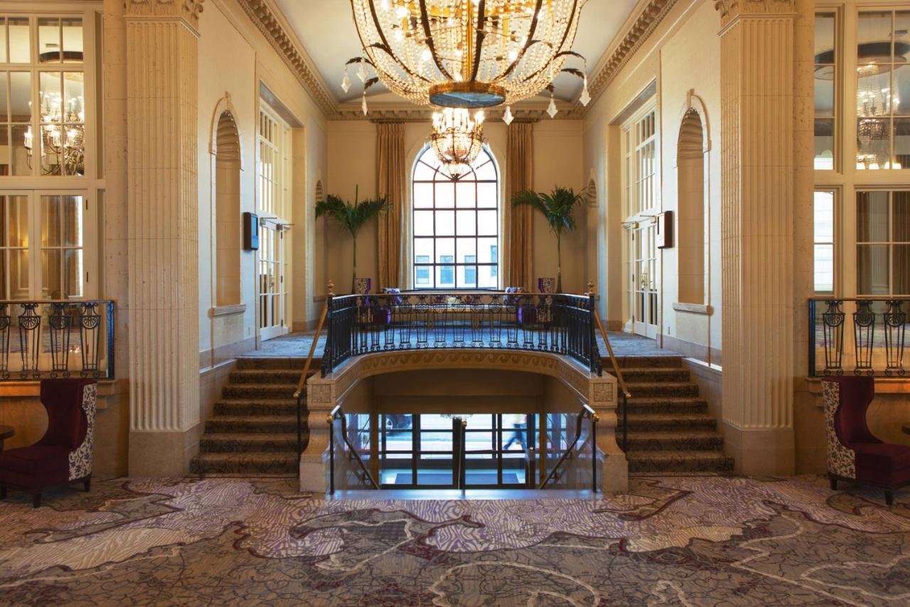 Hotel Pere Marquette — photo 1