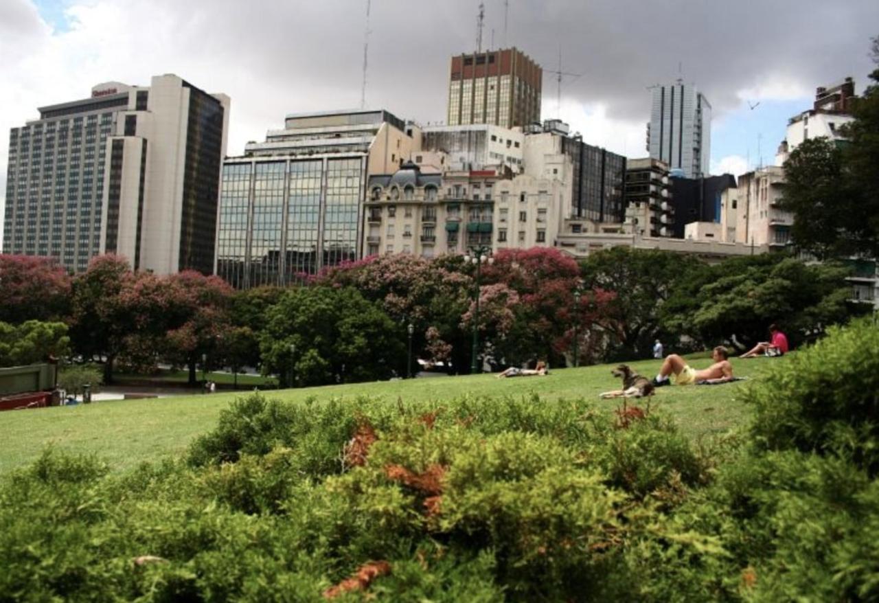 Departamento entero Internet 500mb sobre Florida Retiro Plaza San Martin - 3