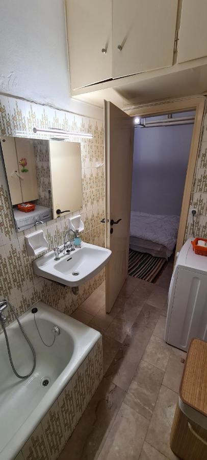 A peaceful apartment in Athens - 3