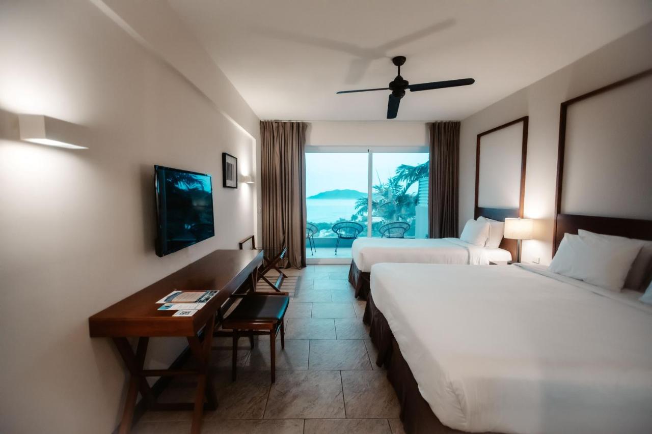Wyndham Tamarindo photo