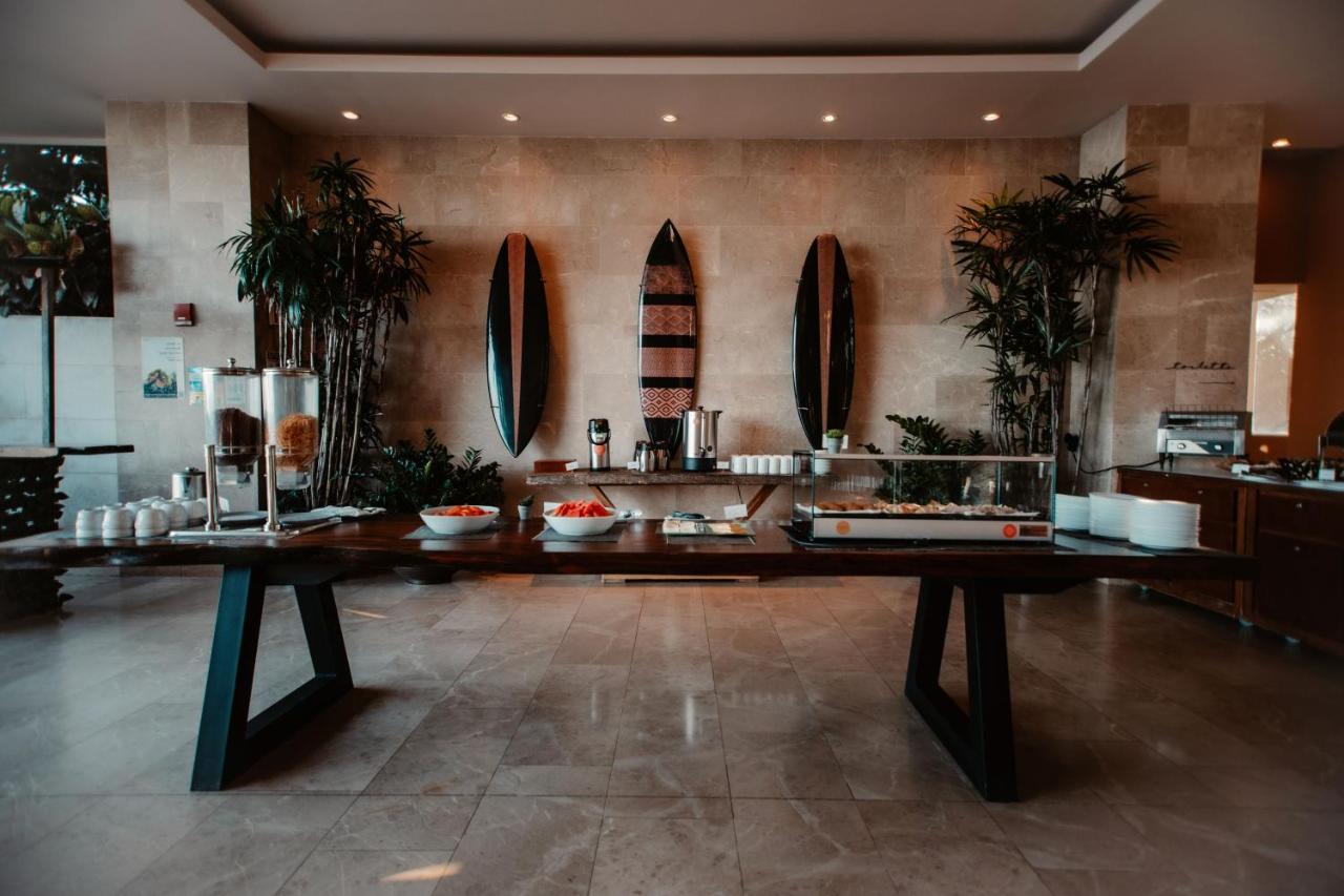Wyndham Tamarindo photo