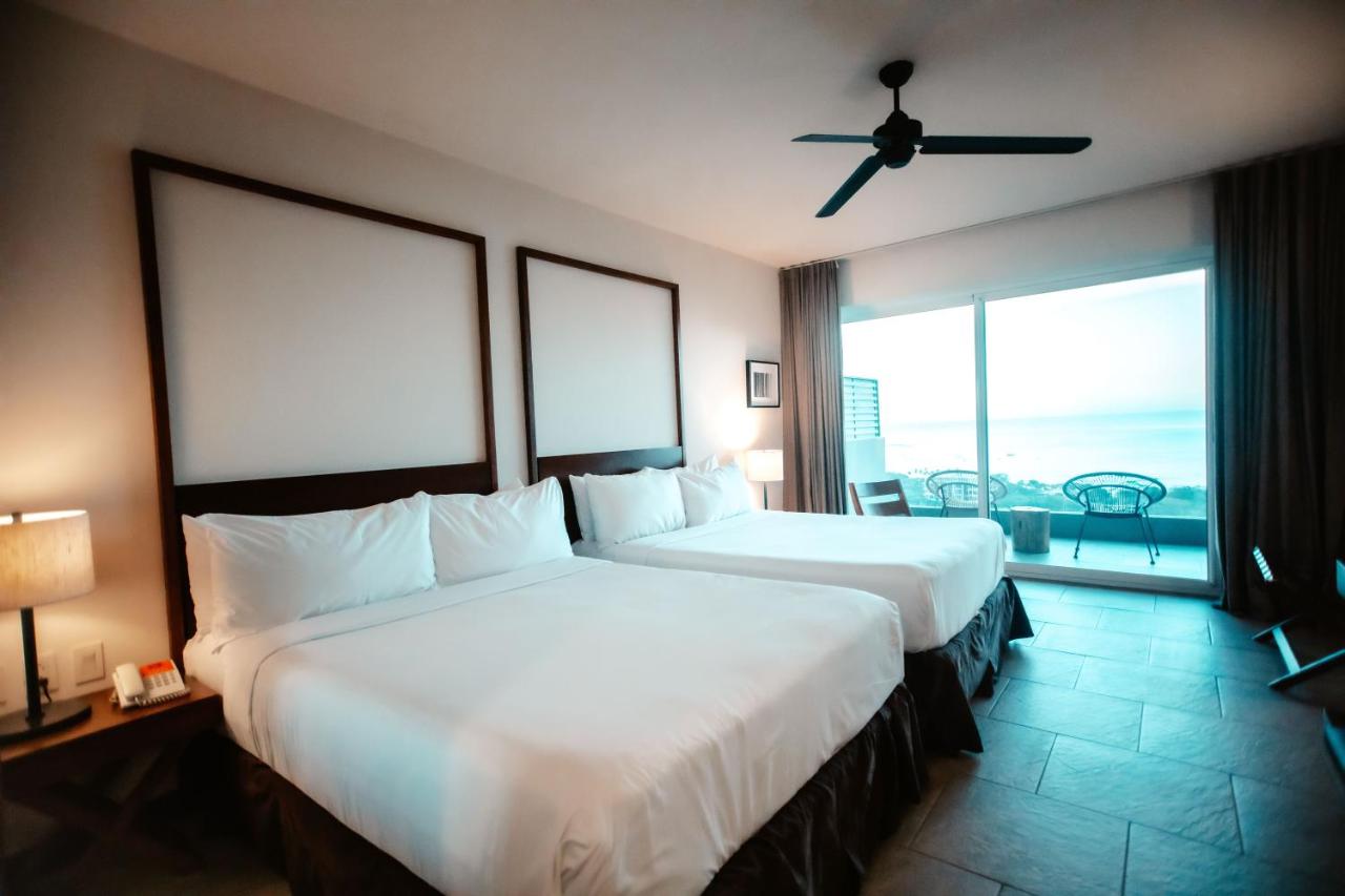 Wyndham Tamarindo photo