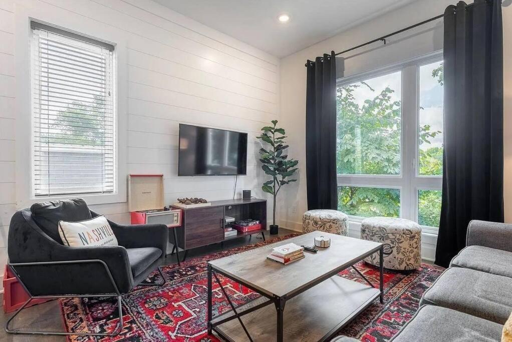 Nashville Vibe/3 Miles 2BroadWay/11 bds