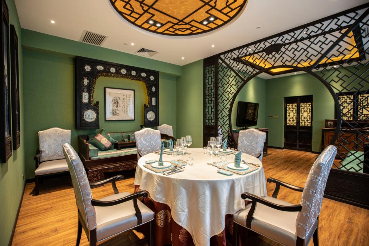 Palace International Hotel Beijing photo