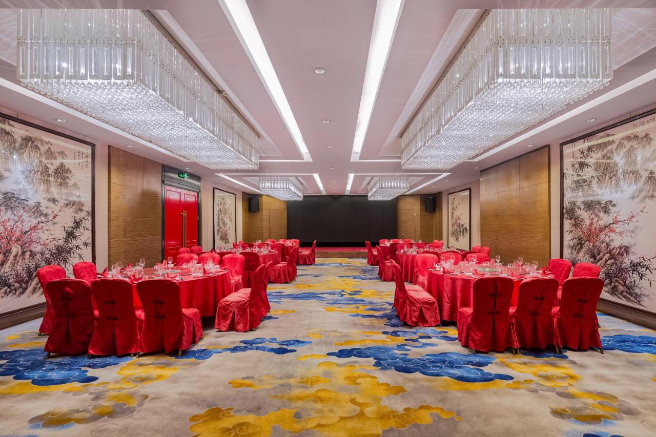 Palace International Hotel Beijing photo