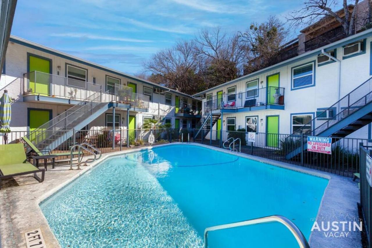 Walk To Zilker King Bed Pool Free Parking - 4