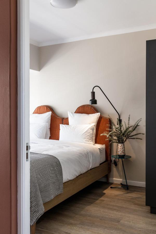 CURIOCITY Green Point - 4