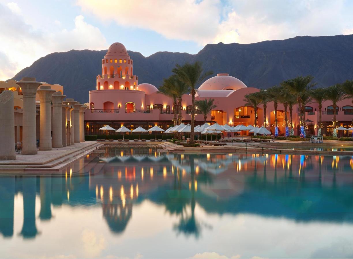 Five Stars Hotel