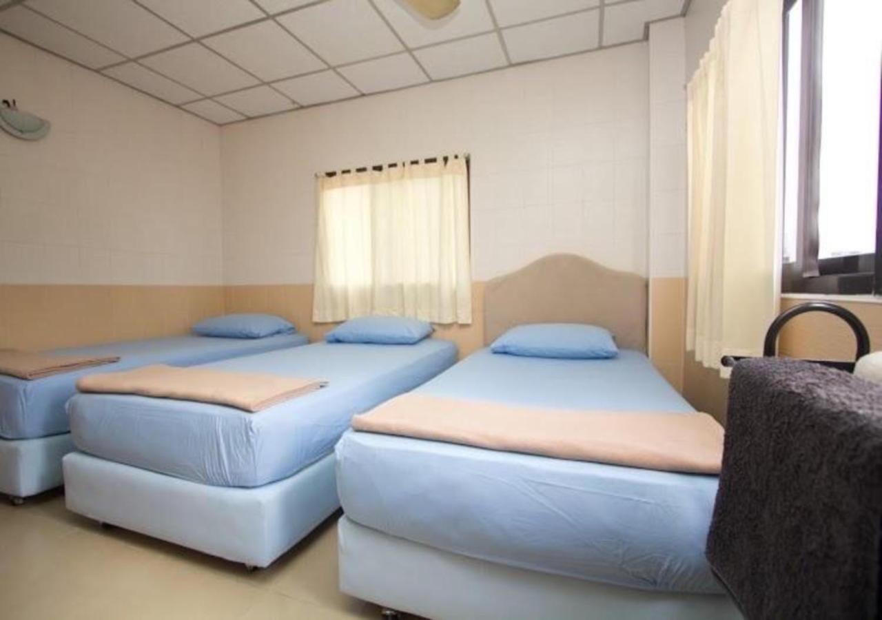 At Home Guest House - 2