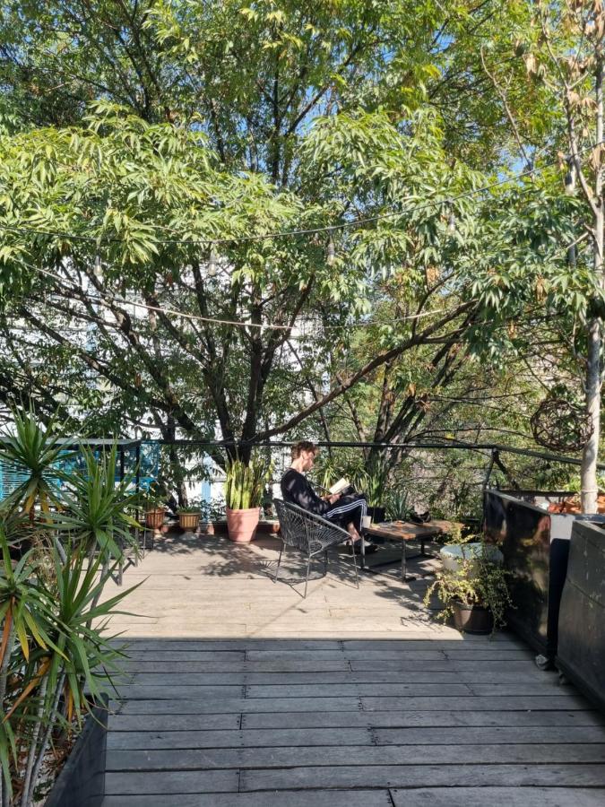 Metro Hostal Boutique - 4